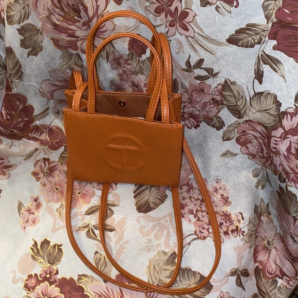 New Telfar small bag in prime condition - Picture 4 of 4